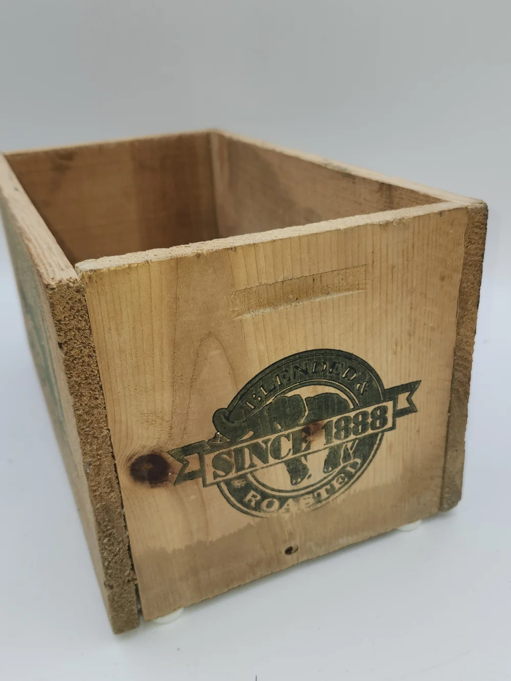 ELEPHANT BRAND JAVA COFFEE ST LOUIS MISSOURI C & B COFFEE CO. WOOD CRATE RARE